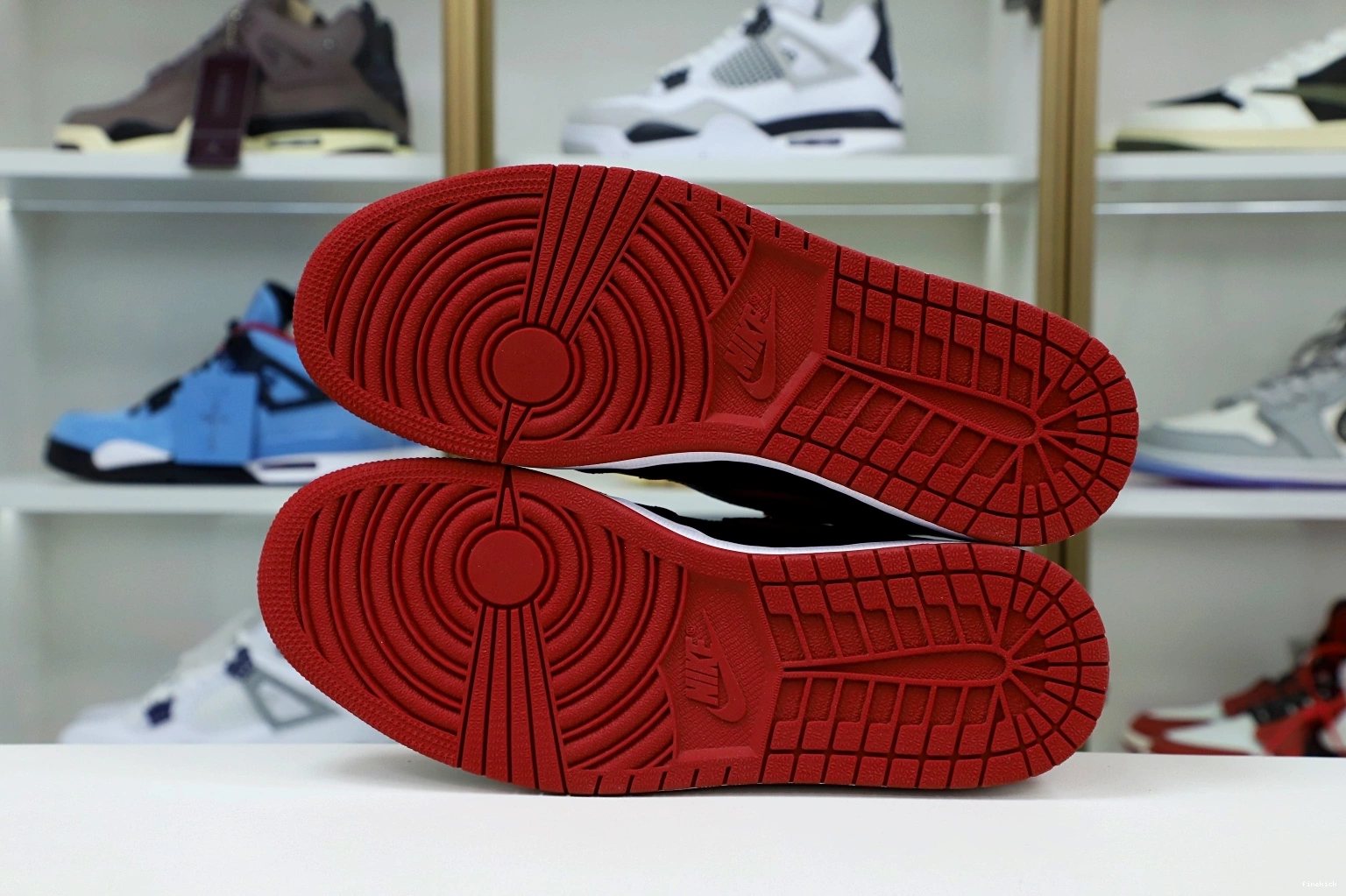 OG RETRO 1 HIGH JORDAN 'BRED' AIR 1001